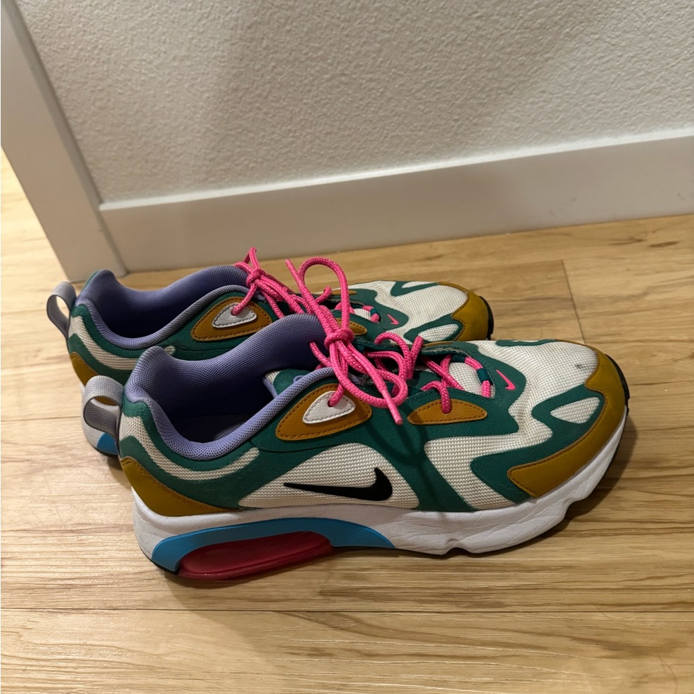 Wmns Air Max 200 'Mystic Green'